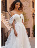 Detachable Sleeves Ivory Lace Tulle Unique Wedding Dress Detachable Sleeves Ivory Lace Tulle Unique Wedding Dress